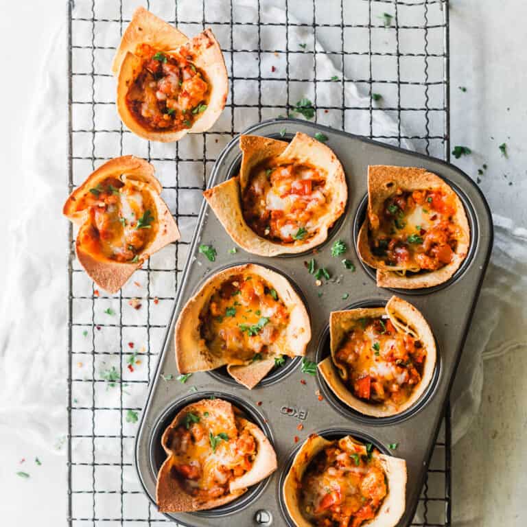 Taco muffins . opskrift på taco skaller med fyld